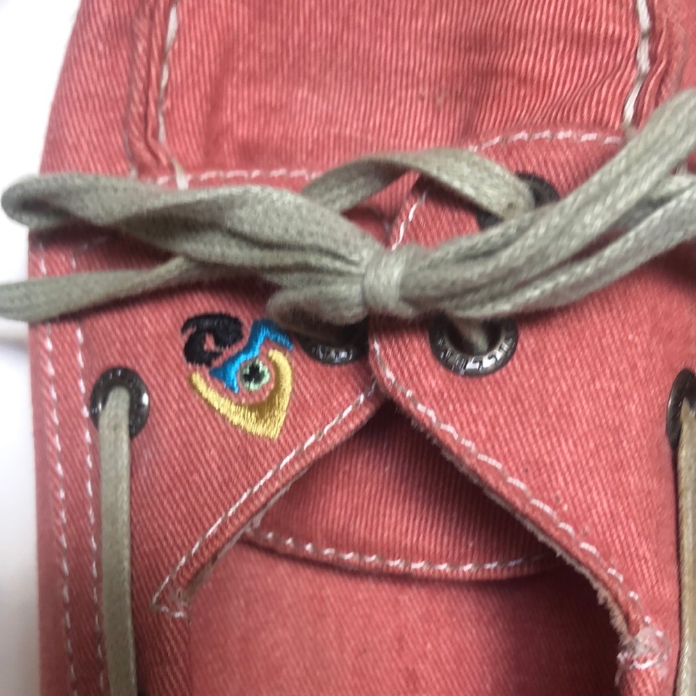 Margaritaville summer shoes. Size 9. - Picture 2 of 6